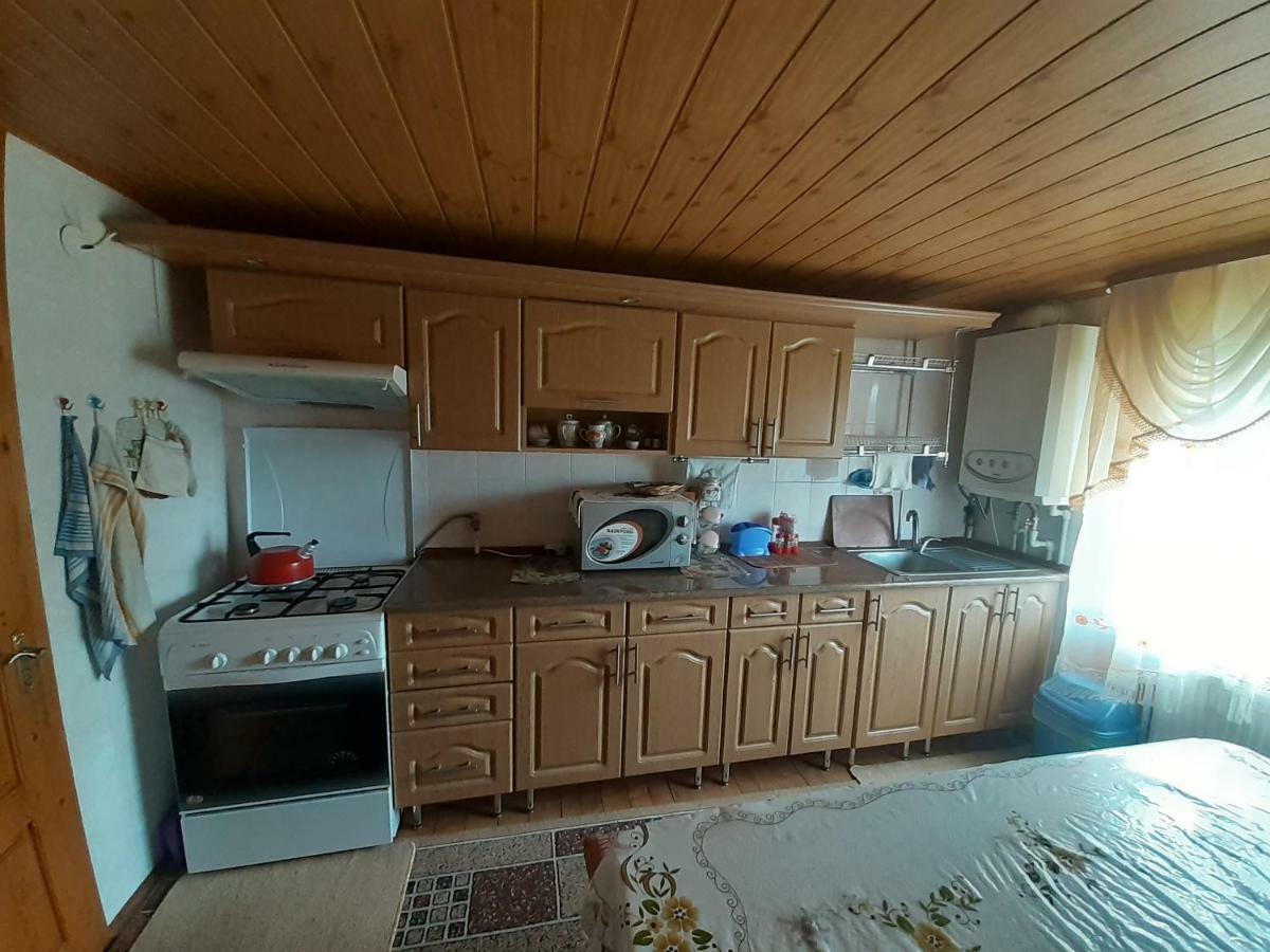 亚列姆切 Kатруся酒店 外观 照片